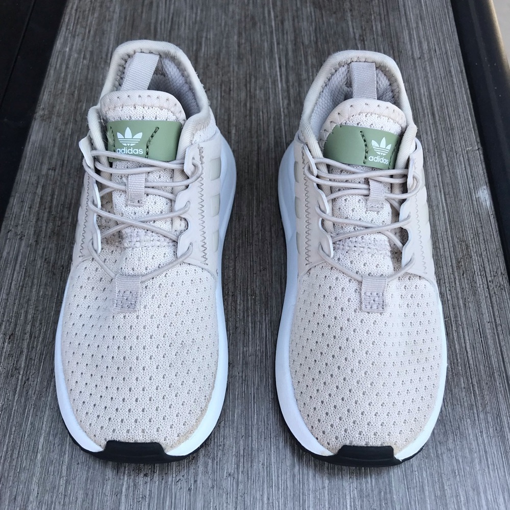 Adidas tennis shoes toddler size 9